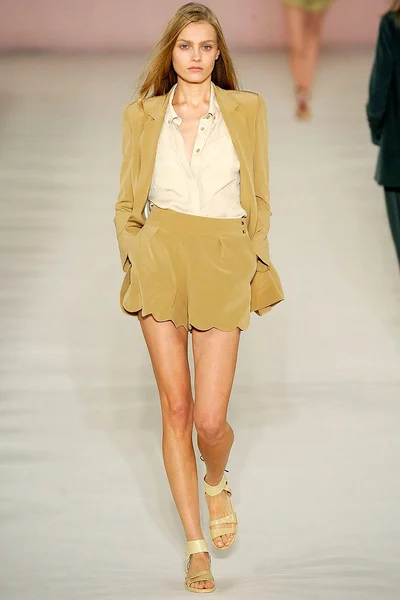 Look 21